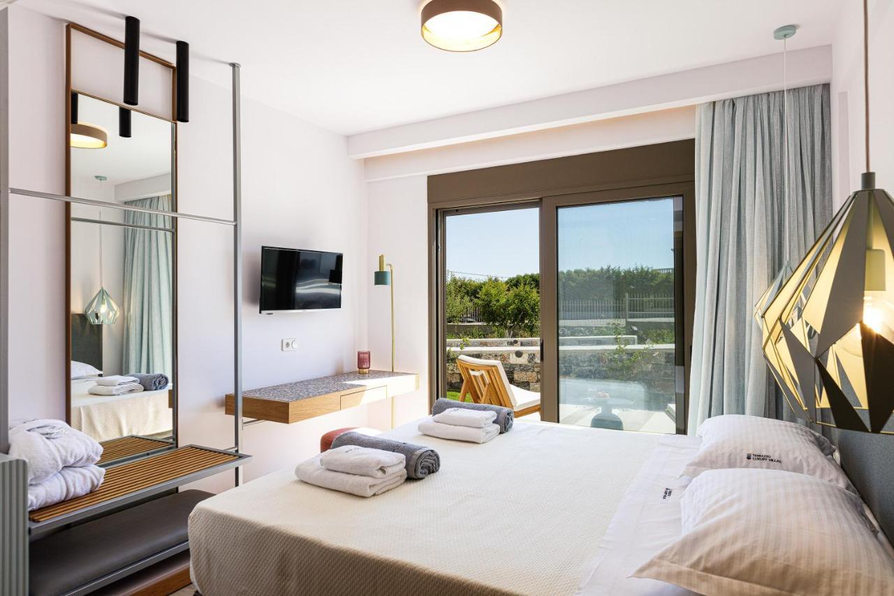 Terrazzo Luxury Villas Pigianos Kampos  Zewnętrze zdjęcie
