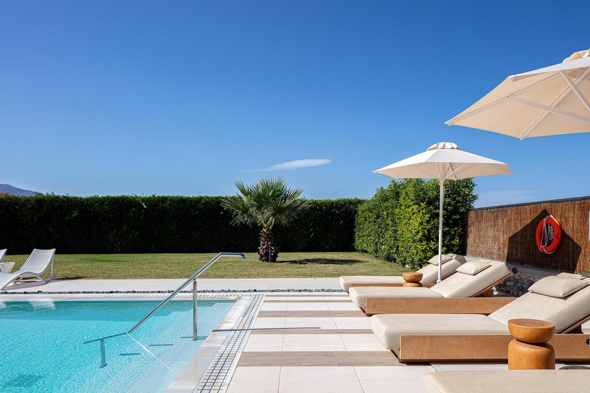 Terrazzo Luxury Villas Pigianos Kampos  Zewnętrze zdjęcie